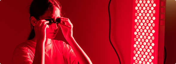 The Science Behind Red Light Therapy: How It Works on a Cellular Level
